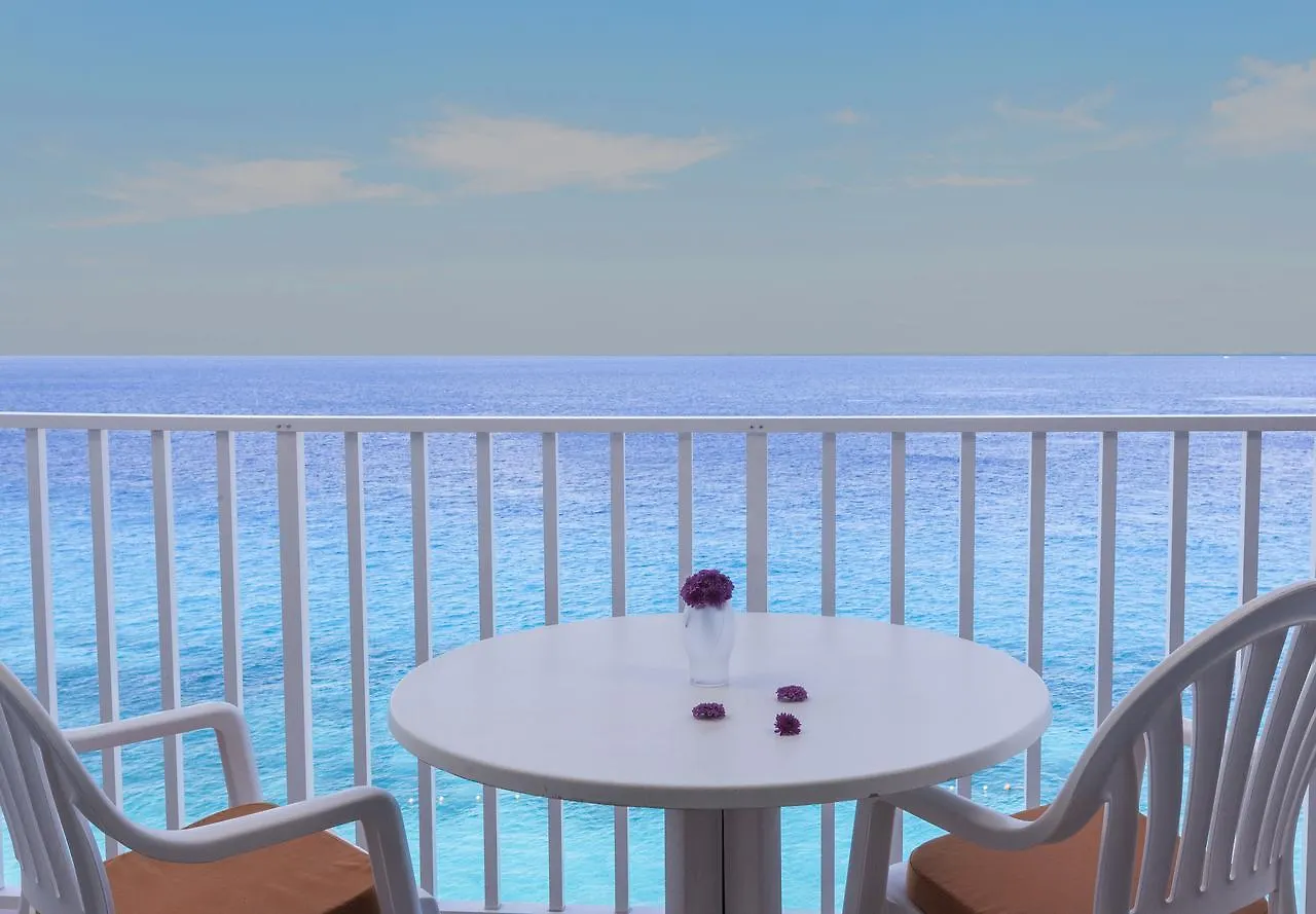 Coral Princess Hotel & Dive Resort Cozumel 4*,